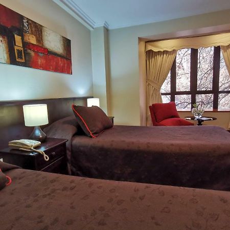 Hotel Principado Santiago del Cile Esterno foto