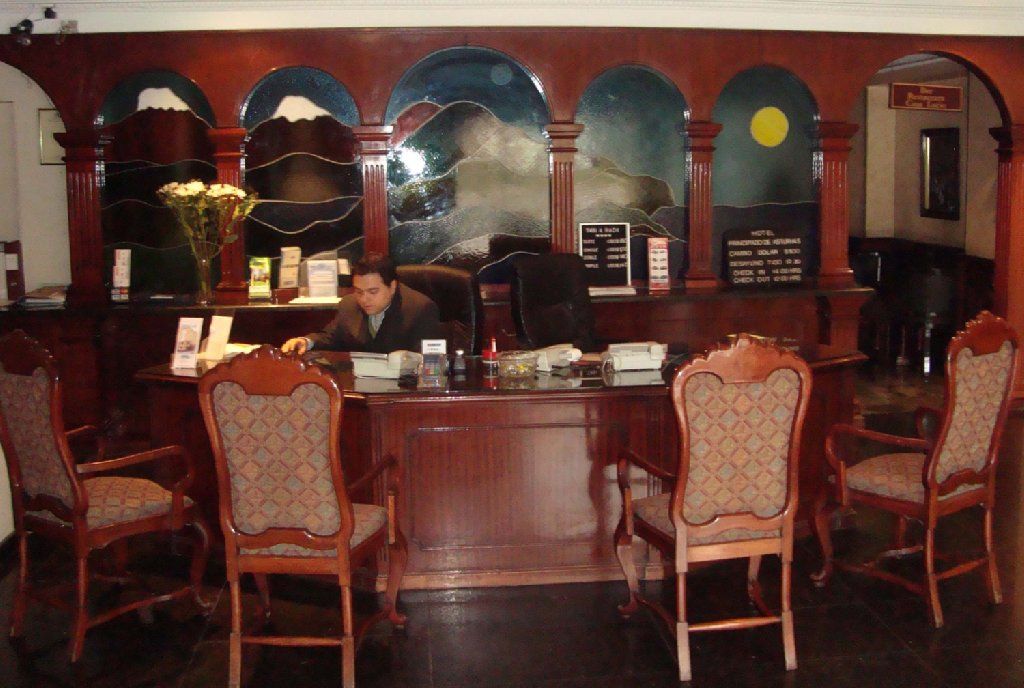 Hotel Principado Santiago del Cile Esterno foto