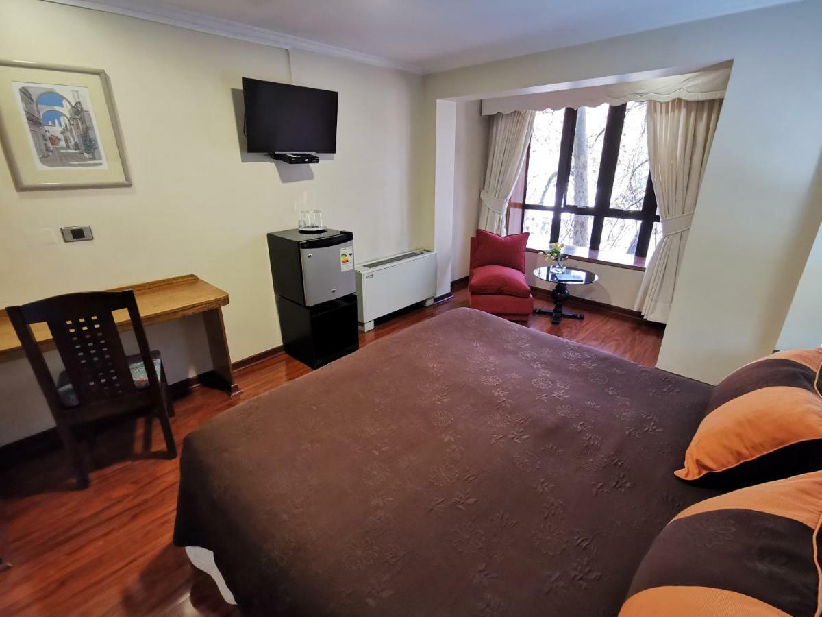 Hotel Principado Santiago del Cile Esterno foto