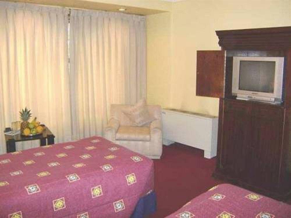 Hotel Principado Santiago del Cile Esterno foto